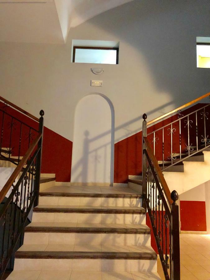 Oupen De Dor - Virgenes El Pilar Apartment Сарагоса Екстериор снимка
