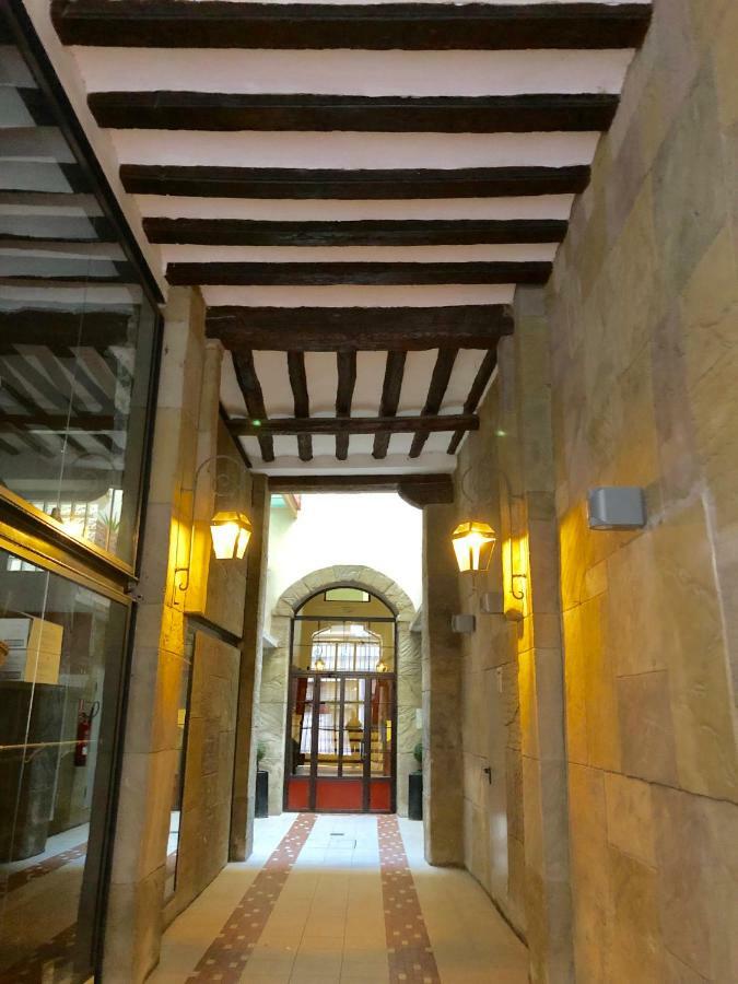 Oupen De Dor - Virgenes El Pilar Apartment Сарагоса Екстериор снимка